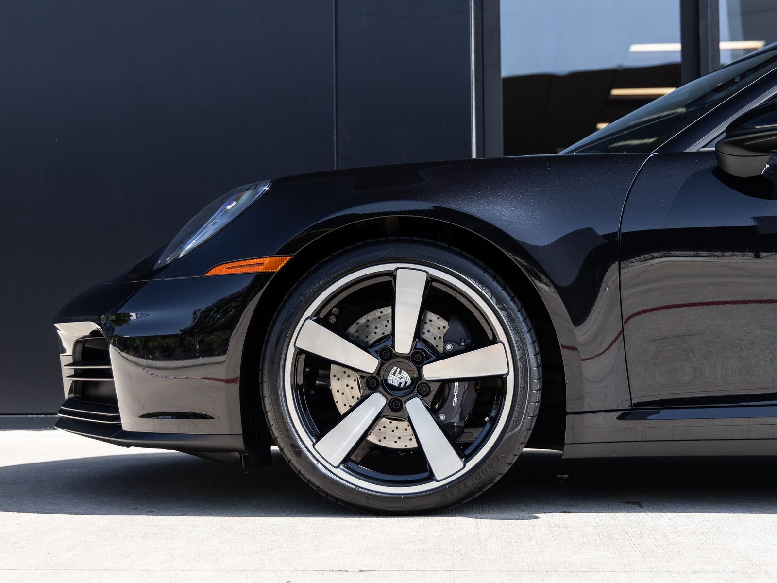 2025 Porsche 911 911 Carrera Cabriolet