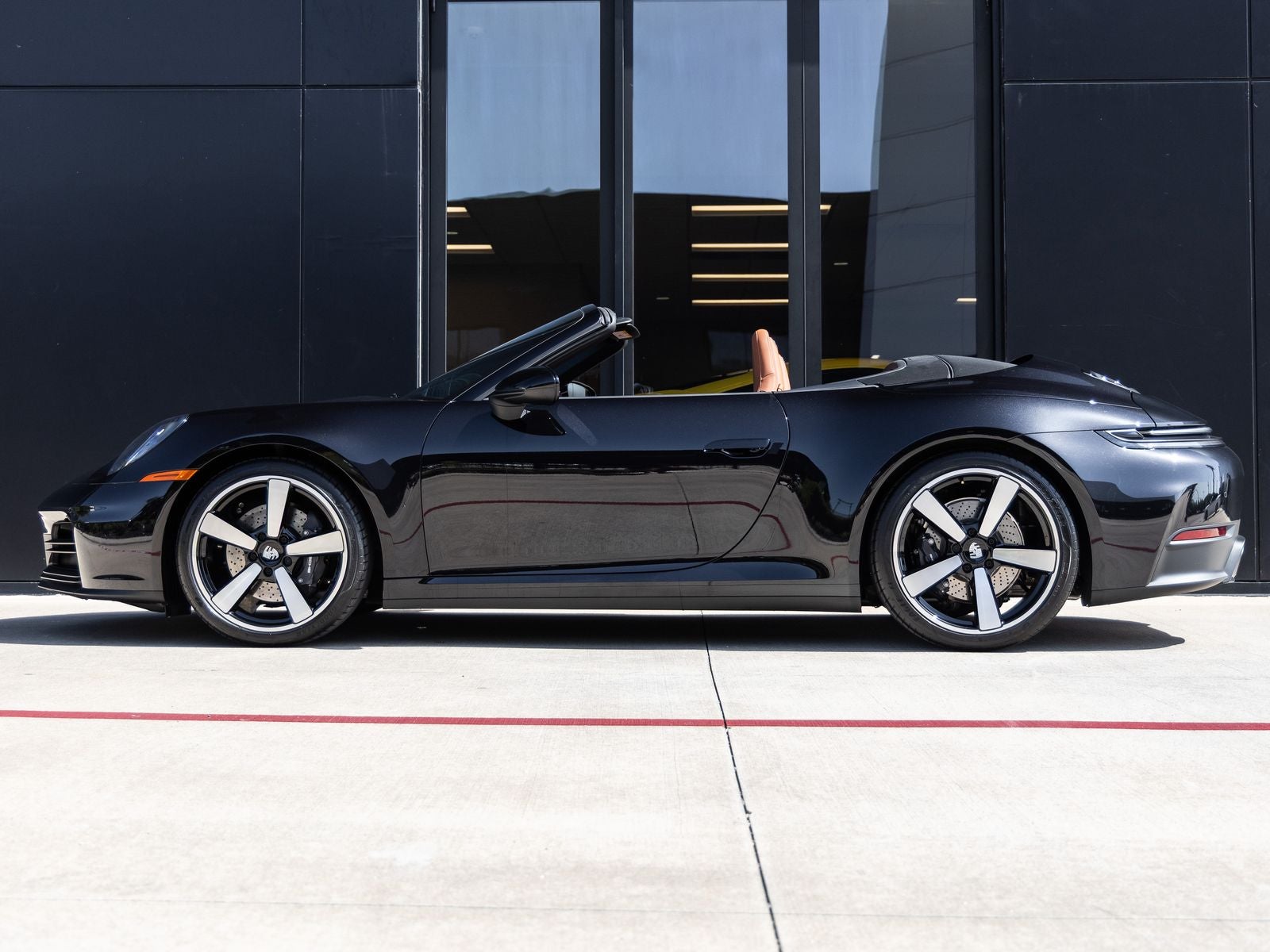 2025 Porsche 911 911 Carrera Cabriolet
