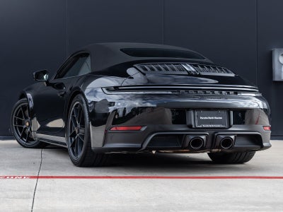 2026 Porsche 911 Carrera GTS Cabriolet