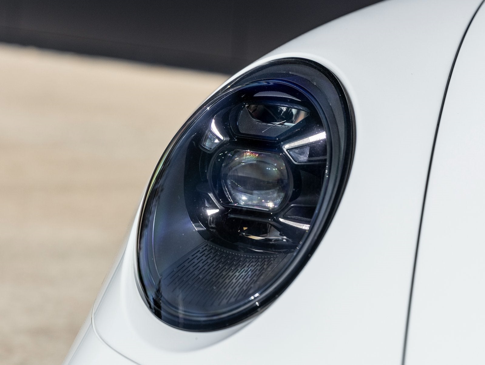 2022 Porsche 911 911 Carrera 4 GTS Cabriolet (MY22)