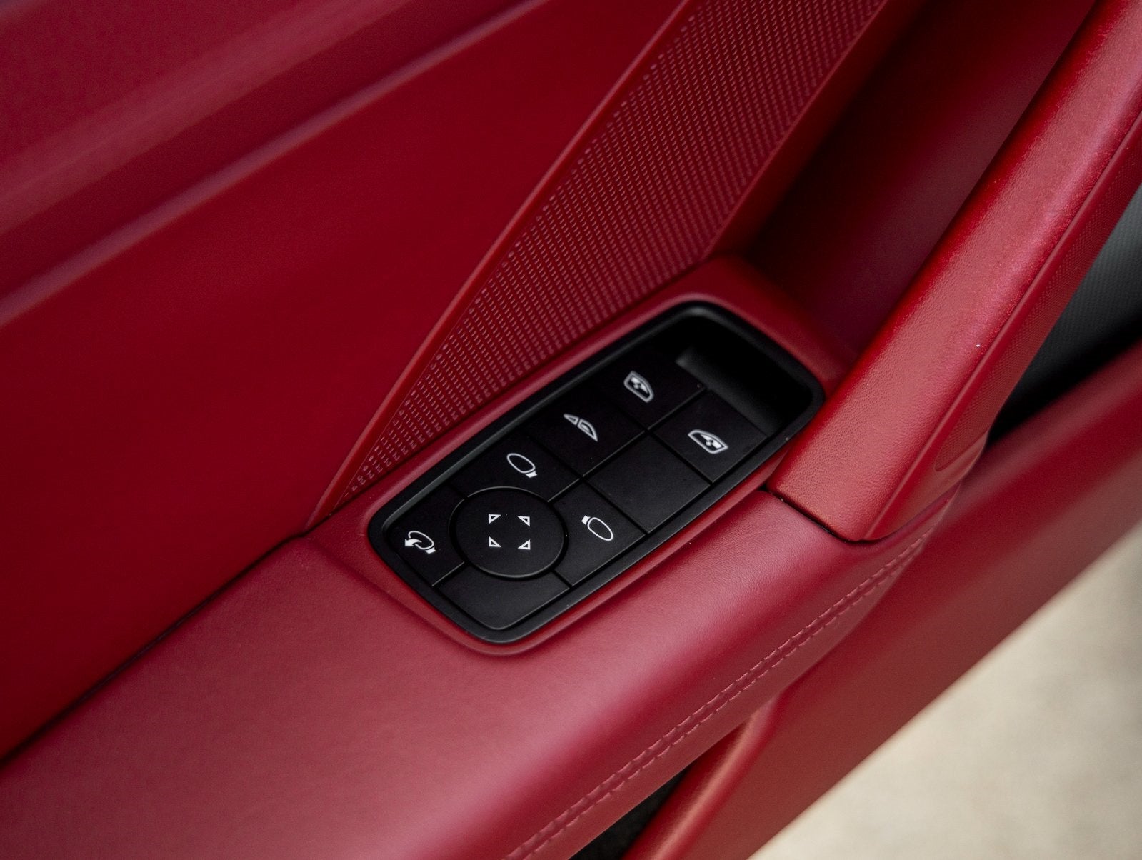 2022 Porsche 911 911 Carrera 4 GTS Cabriolet (MY22)