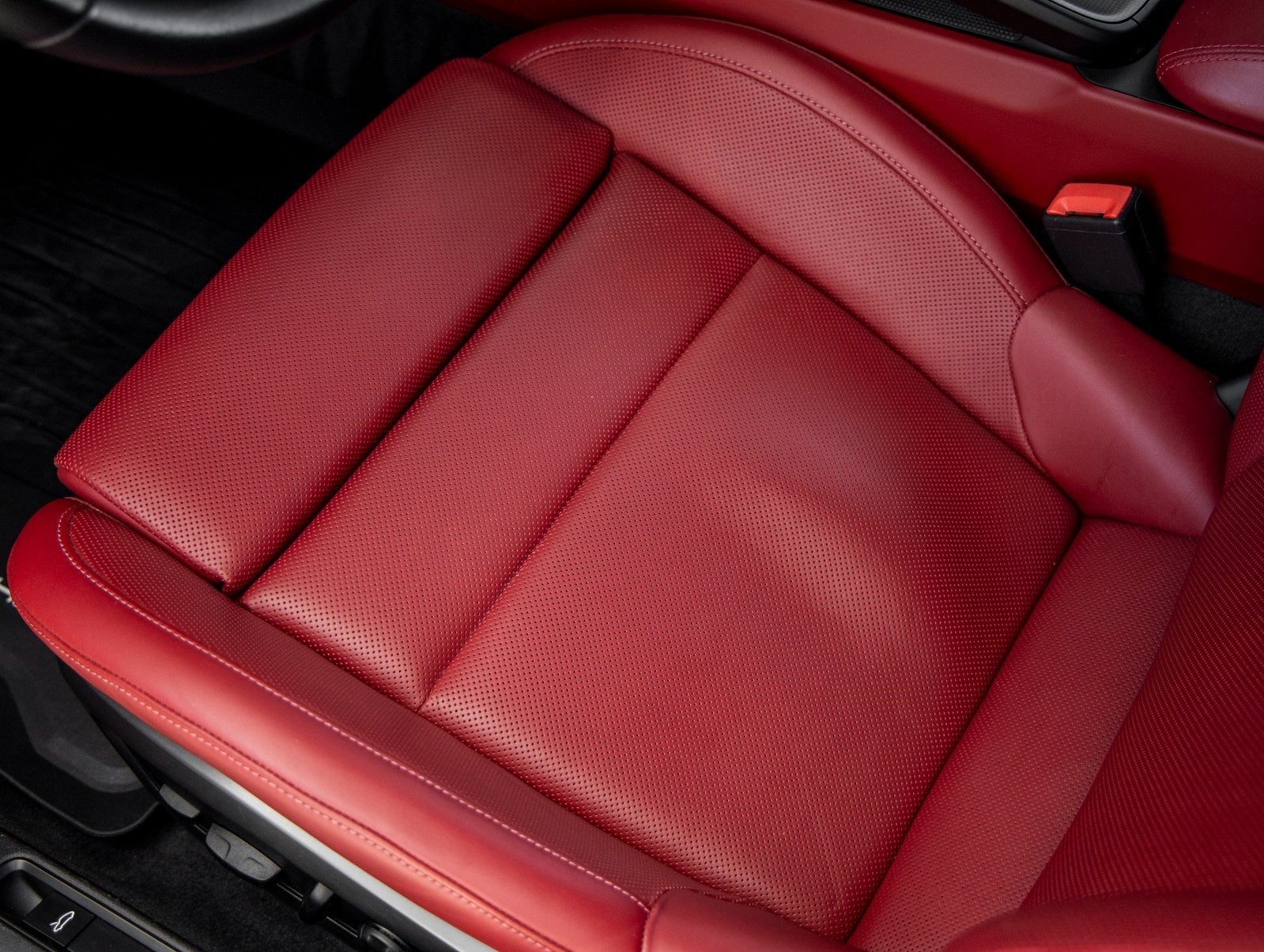 2022 Porsche 911 911 Carrera 4 GTS Cabriolet (MY22)