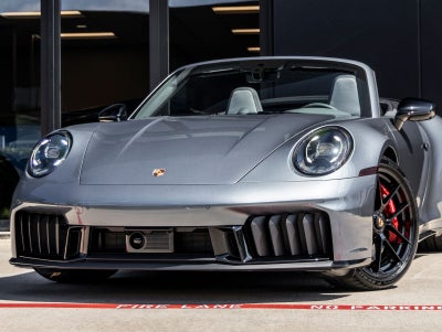 2026 Porsche 911 Carrera GTS Cabriolet