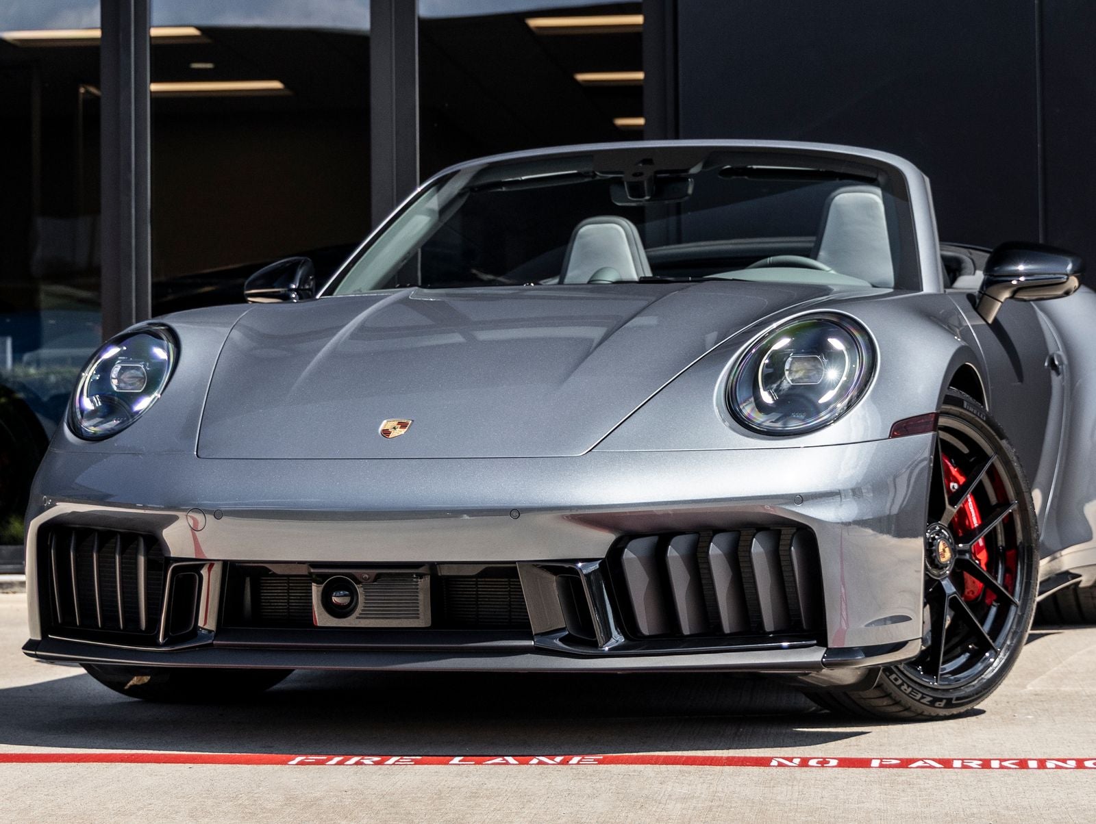 2026 Porsche 911 Carrera GTS Cabriolet