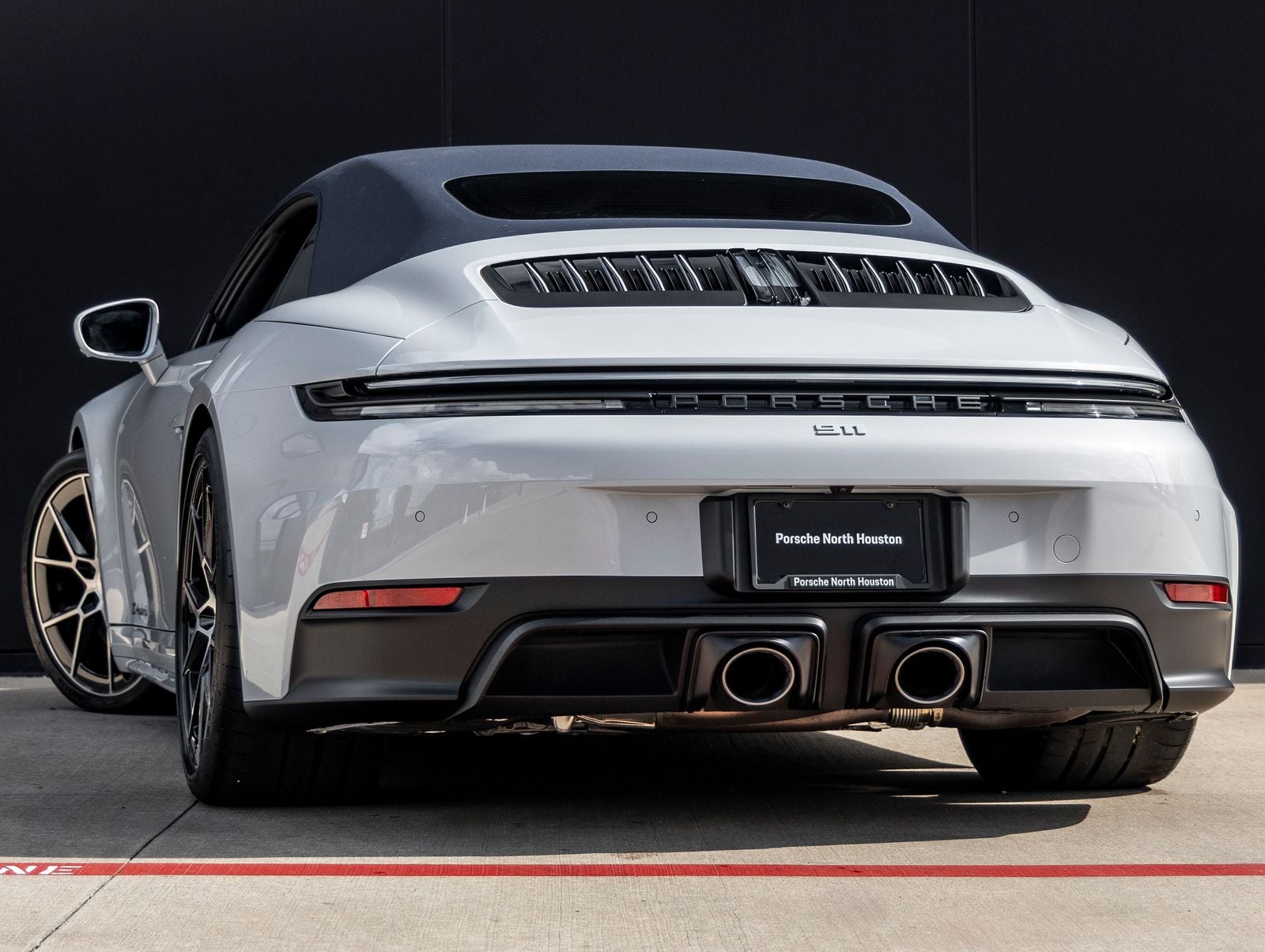 2026 Porsche 911 Carrera GTS Cabriolet