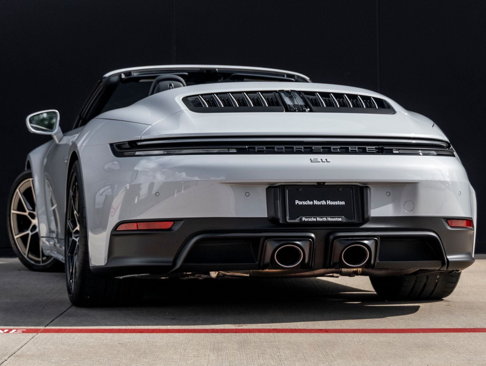 2026 Porsche 911 Carrera GTS Cabriolet