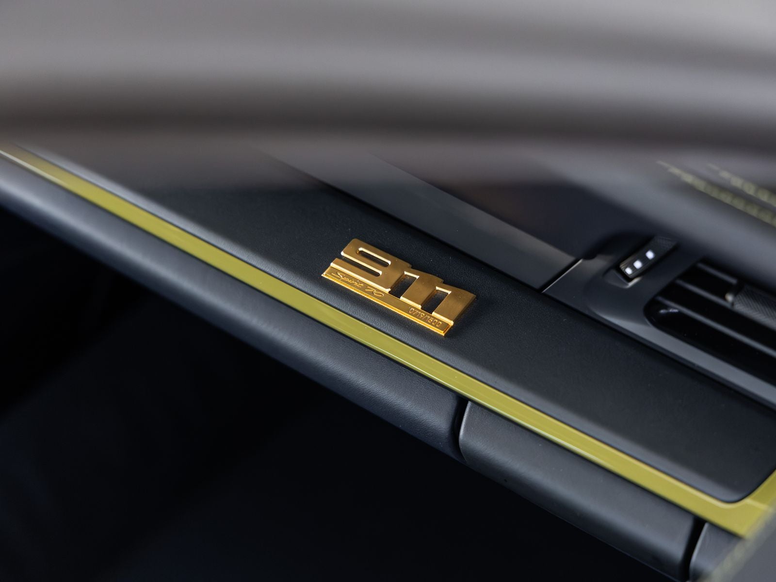 2026 Porsche 911 911 Spirit 70