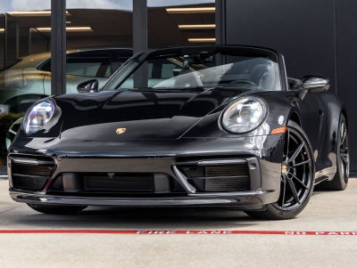 2020 Porsche 911 Carrera 4S Cabriolet