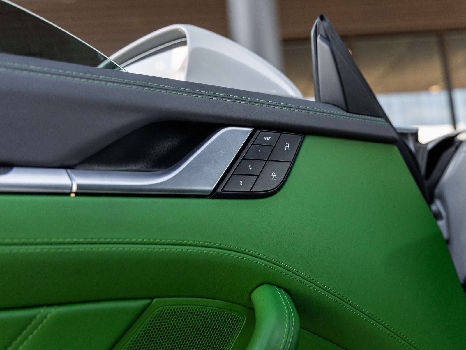 2022 Porsche 911 911 Turbo S Cabriolet (MY22)