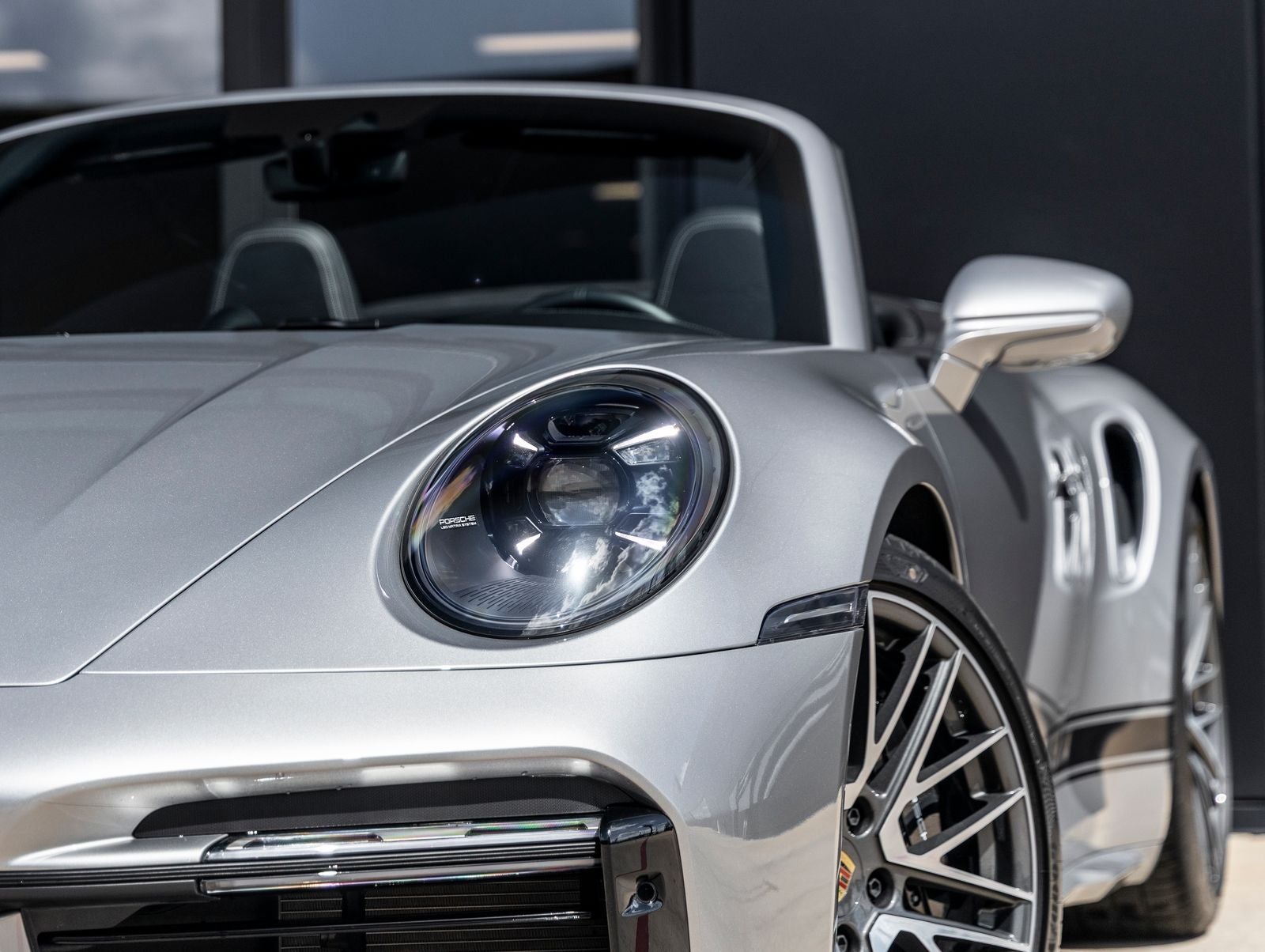 2024 Porsche 911 911 Turbo S Cabriolet (MY24)