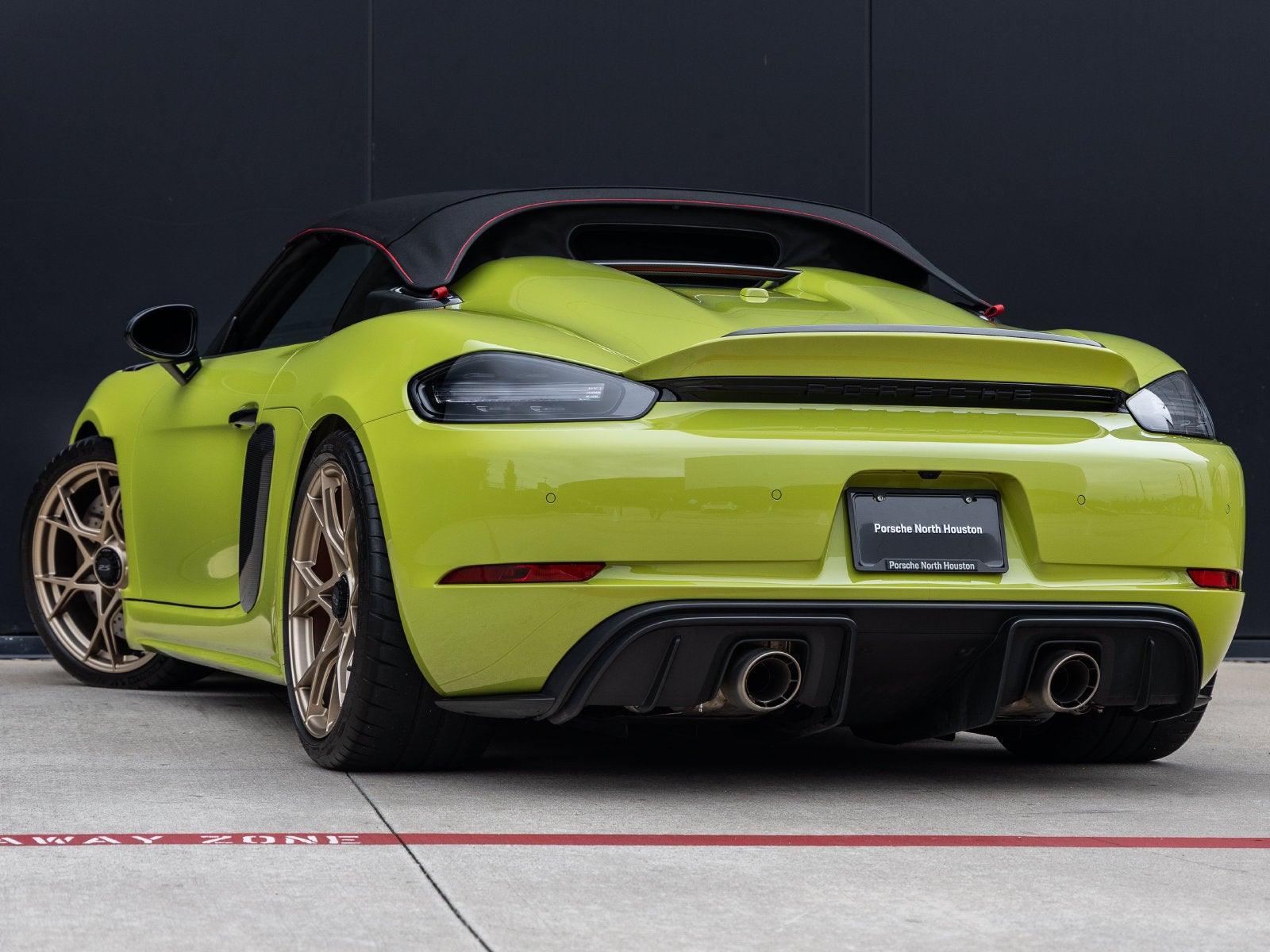 2025 Porsche 718 718 Spyder RS