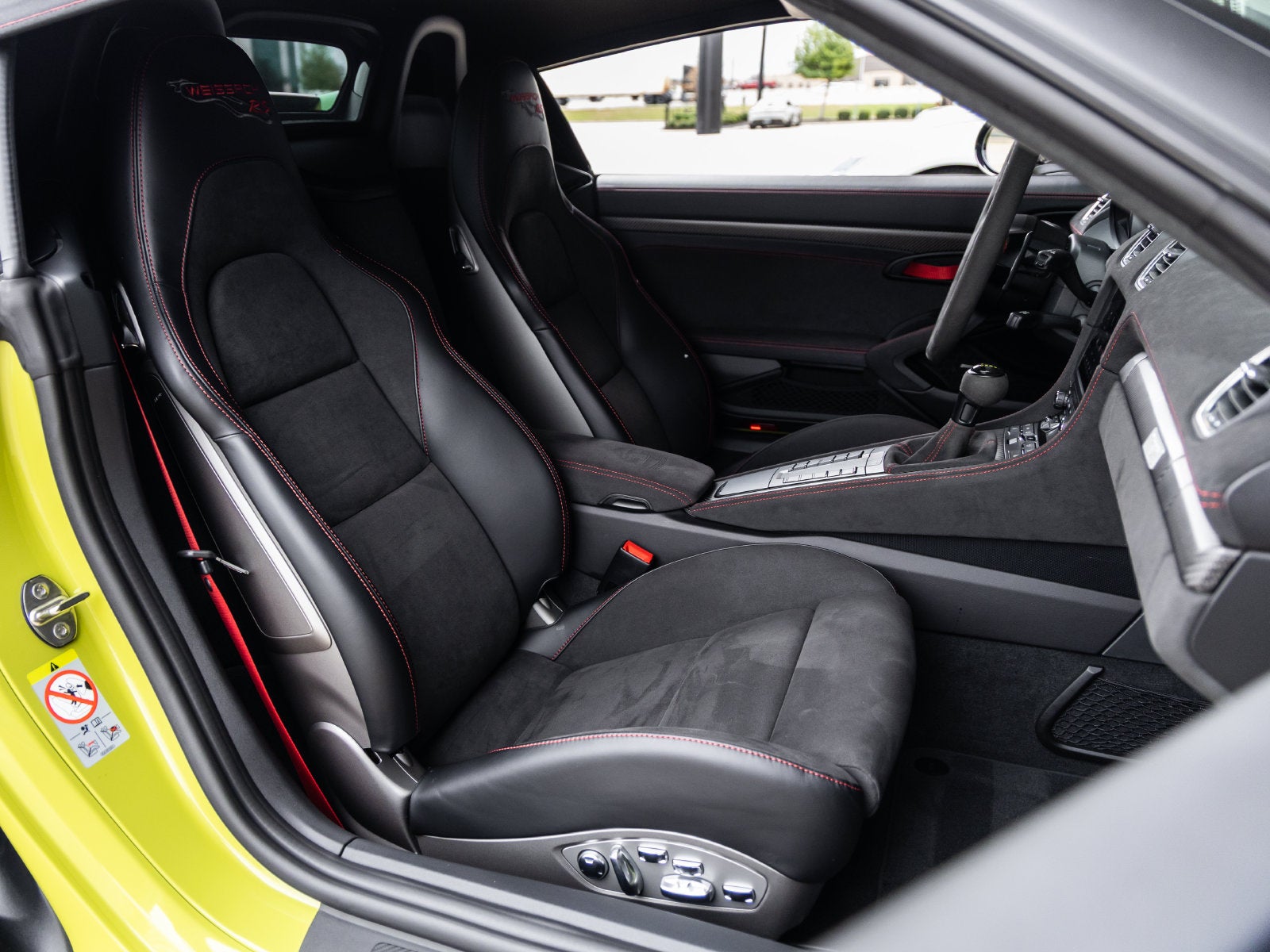 2025 Porsche 718 718 Spyder RS