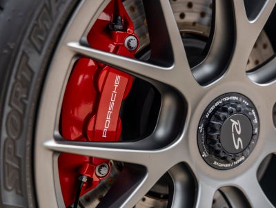 2025 Porsche 718 Spyder RS