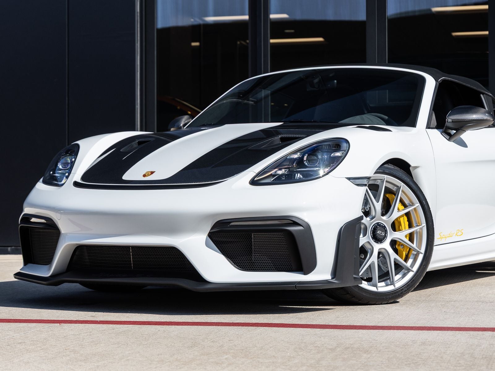 2025 Porsche 718 Spyder RS