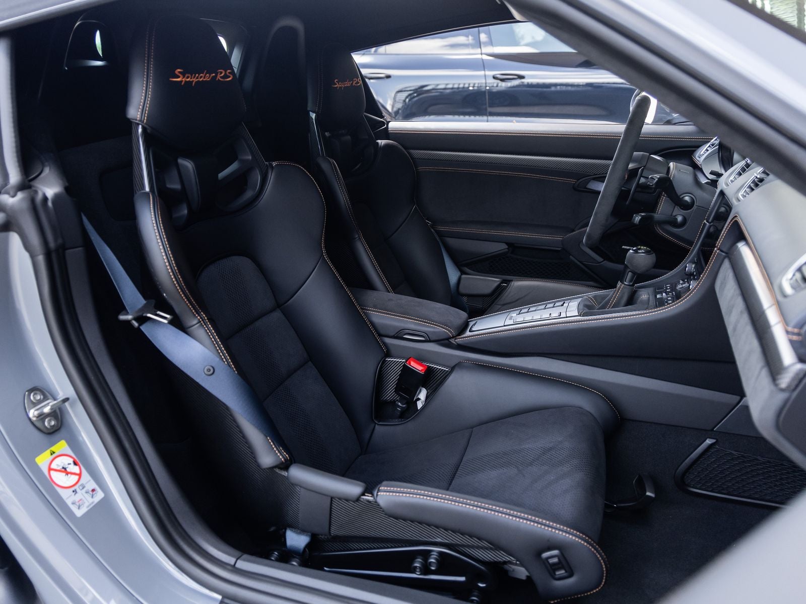 2025 Porsche 718 Spyder RS