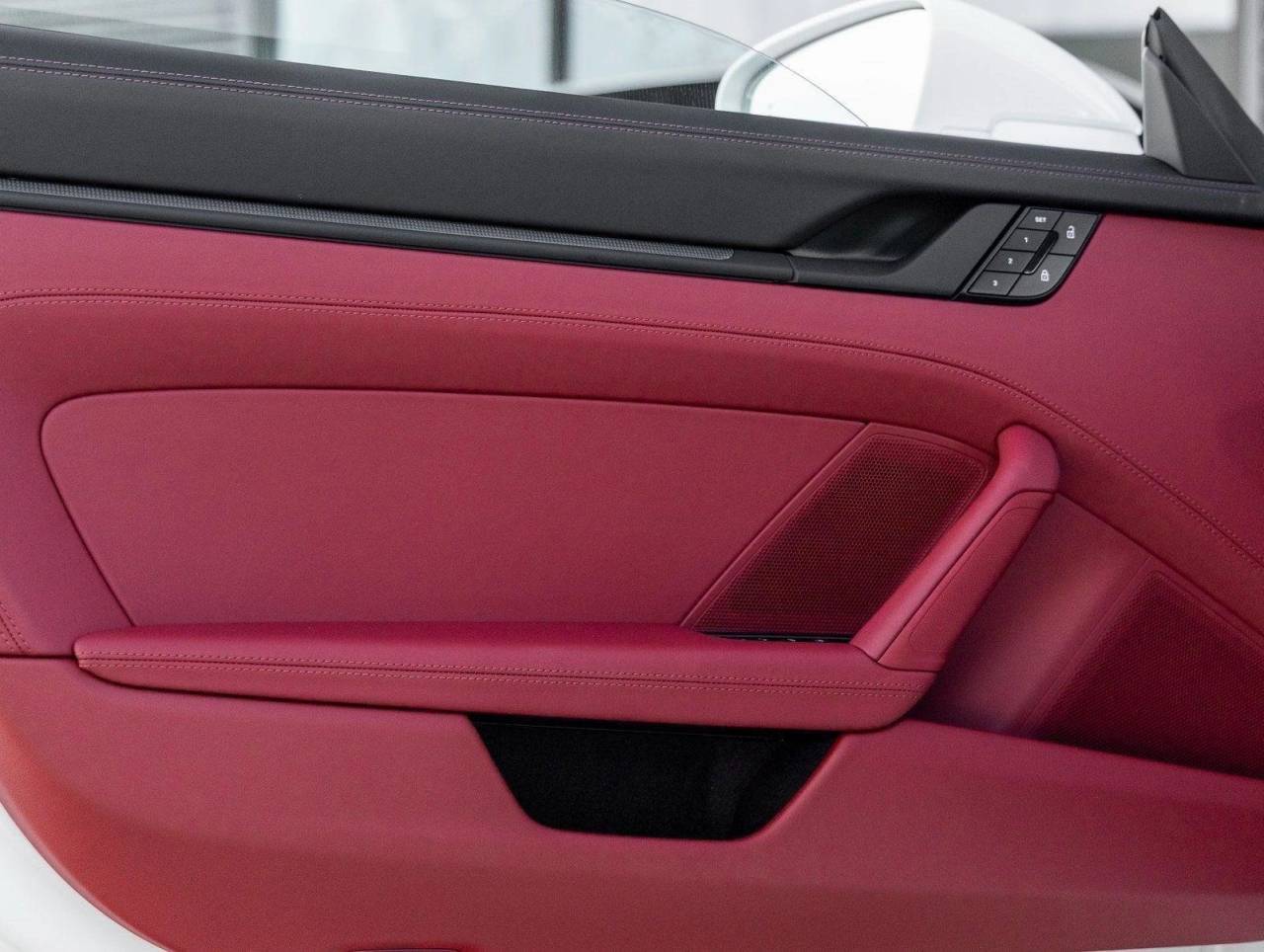 2026 Porsche 911 Carrera S Cabriolet