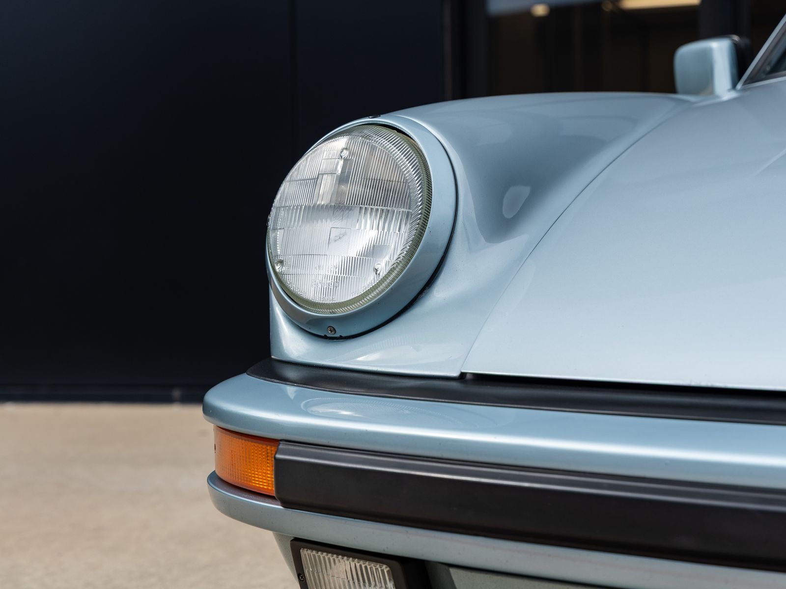 1988 Porsche 911 911 Carrera Convertible