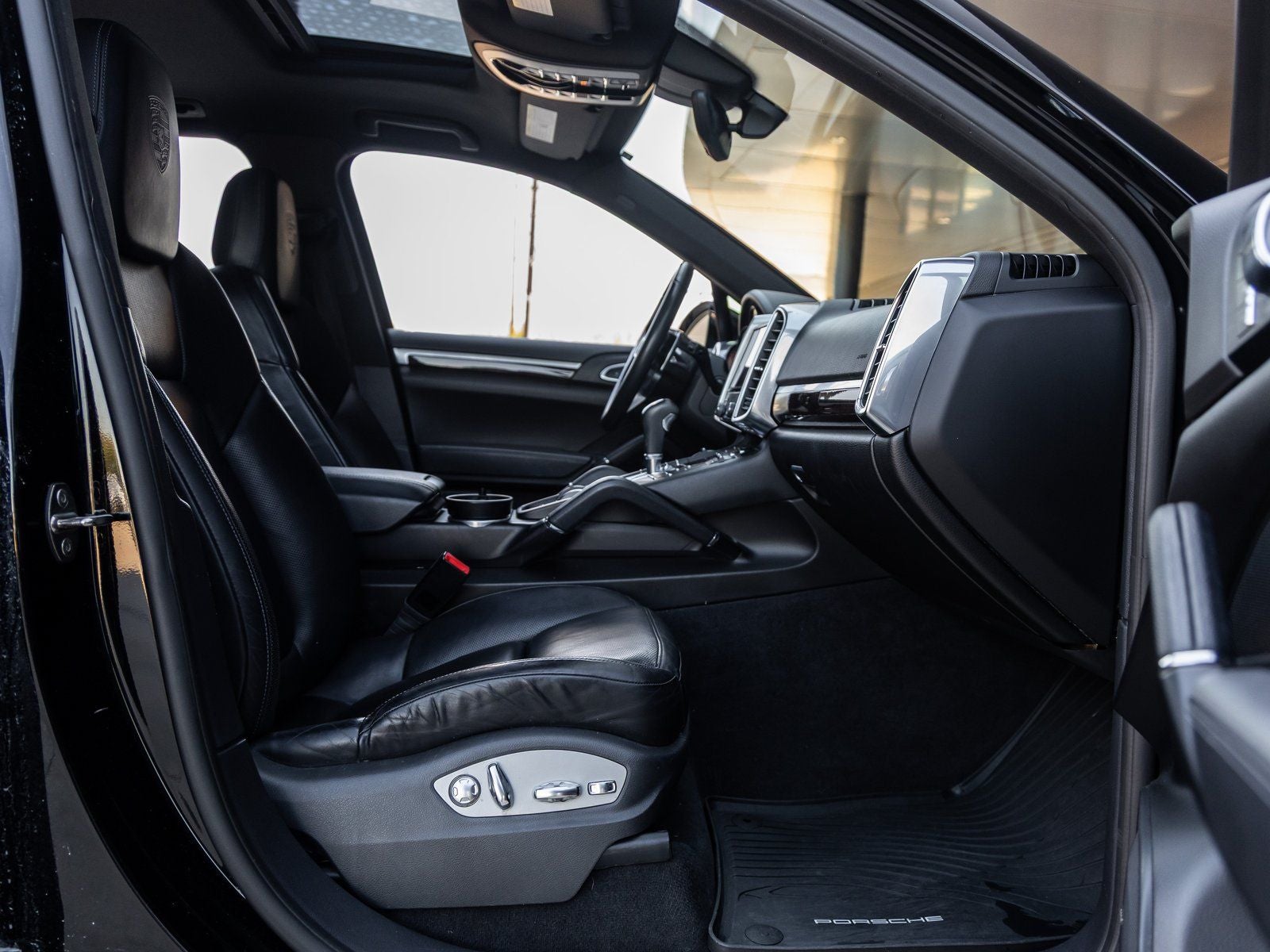 2018 Porsche Cayenne Cayenne