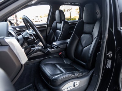 2018 Porsche Cayenne Cayenne