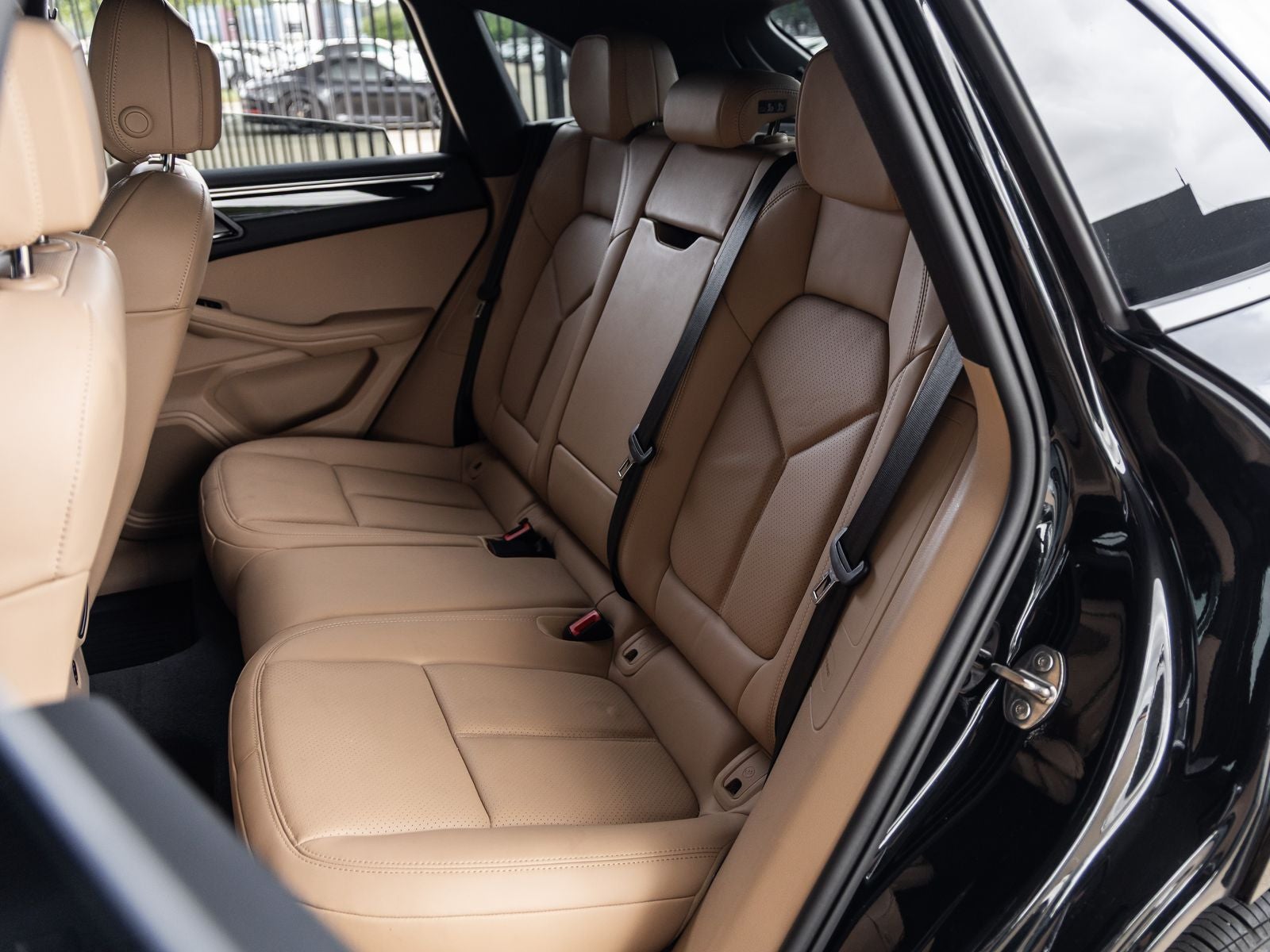 2024 Porsche Macan Macan (MY24)