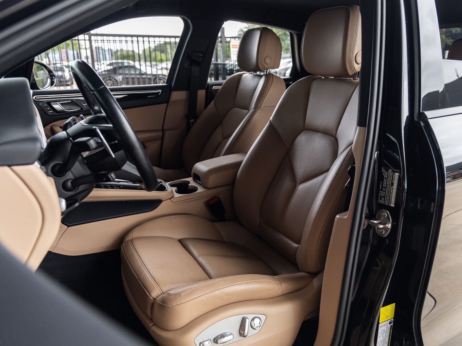 2024 Porsche Macan Macan (MY24)