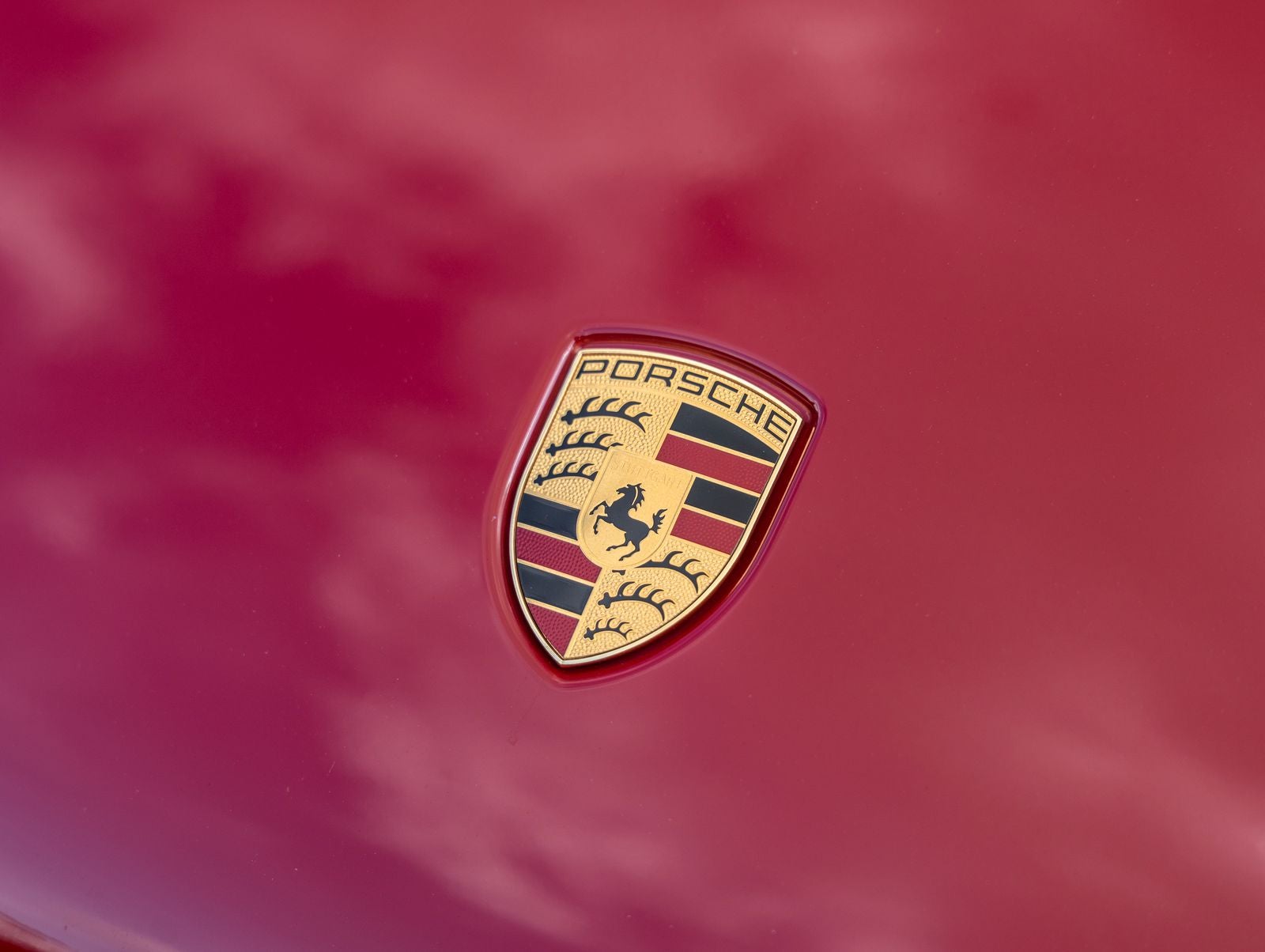 2024 Porsche Macan AWD