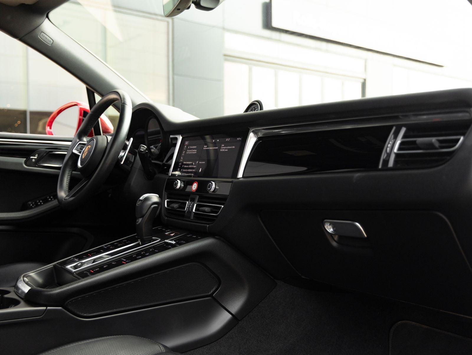 2024 Porsche Macan AWD