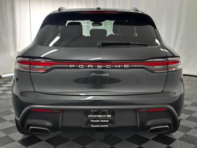 2026 Porsche Macan Macan