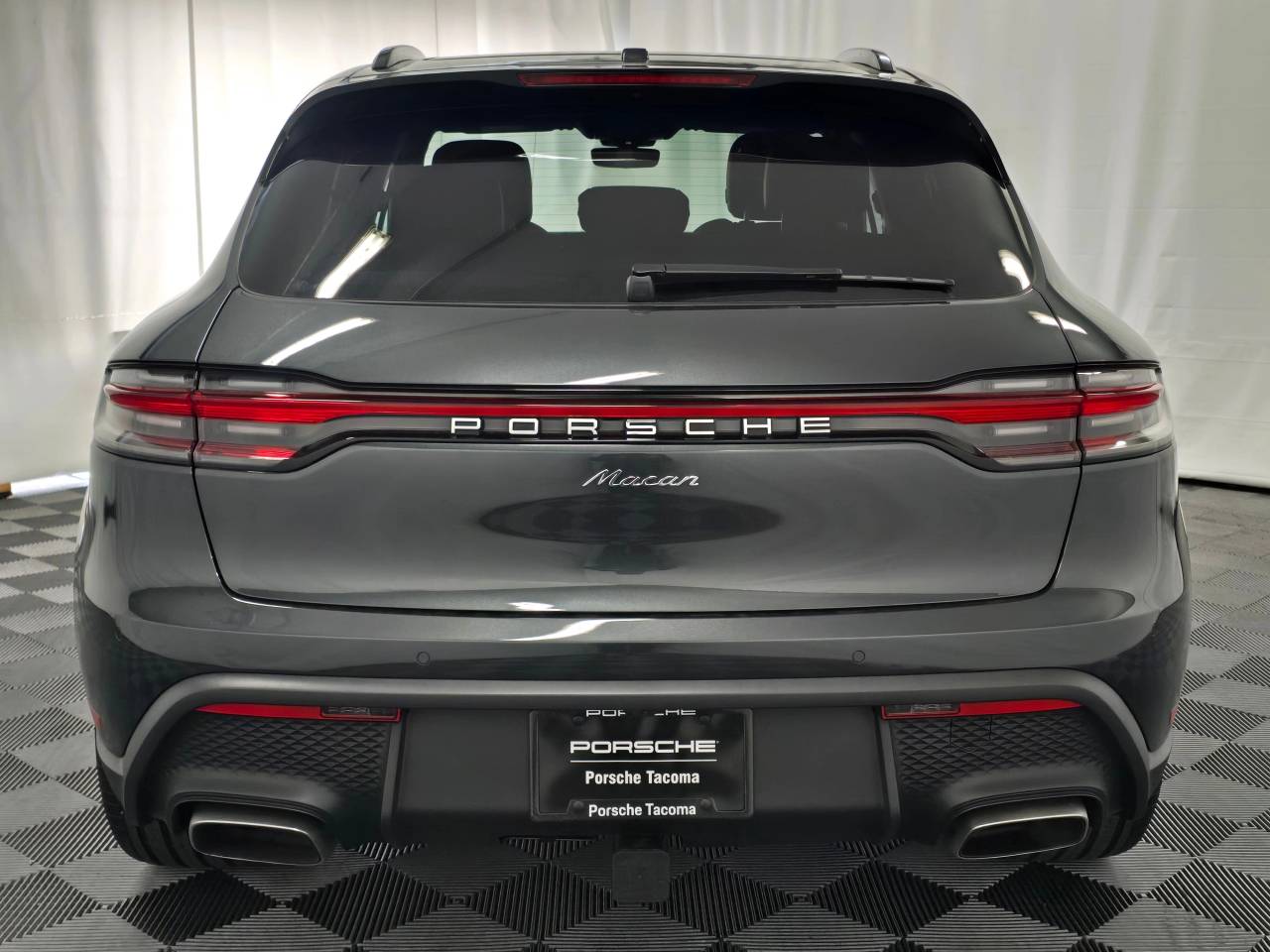 2026 Porsche Macan Macan