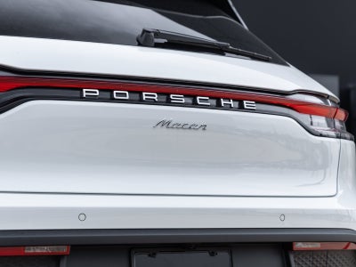 2026 Porsche Macan Macan