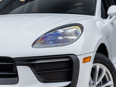 2026 Porsche Macan Macan