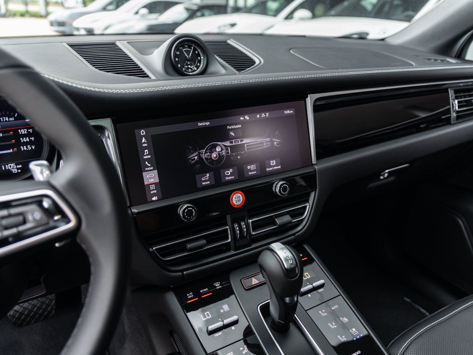 2026 Porsche Macan Macan