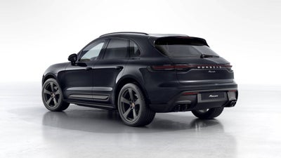 2023 Porsche Macan AWD