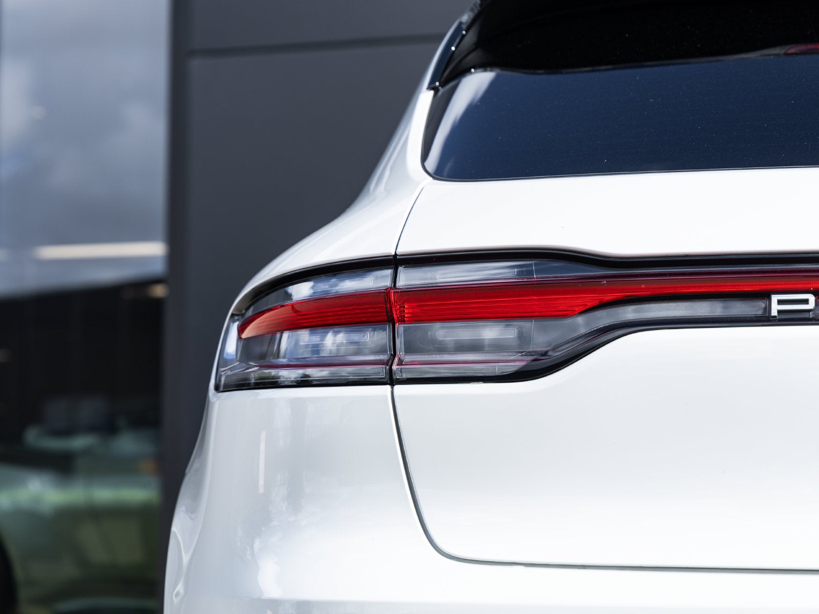 2025 Porsche Macan Macan