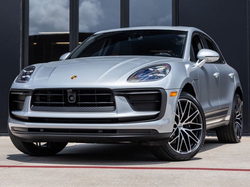 2026 Porsche Macan AWD