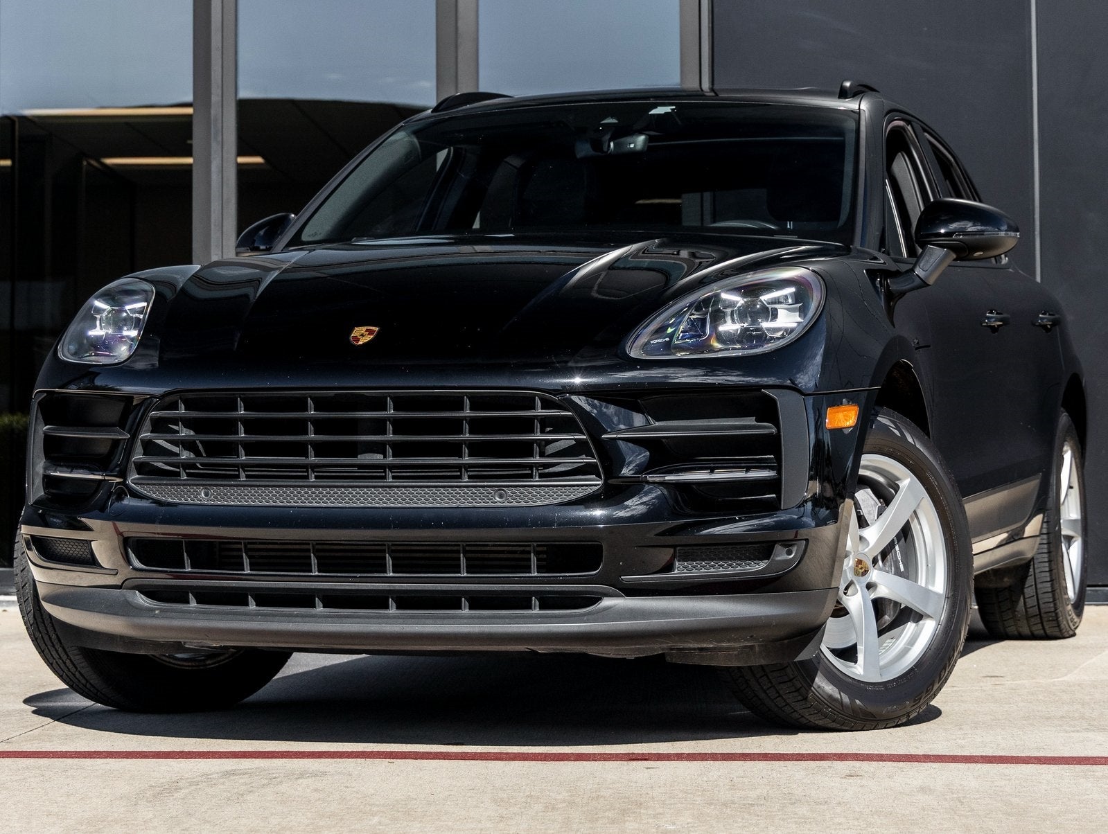 2021 Porsche Macan Macan