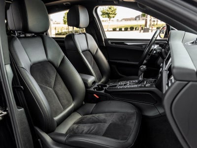 2021 Porsche Macan Macan