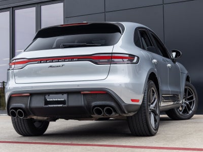 2023 Porsche Macan Macan T (MY23)