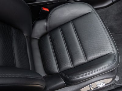 2023 Porsche Macan Macan T (MY23)