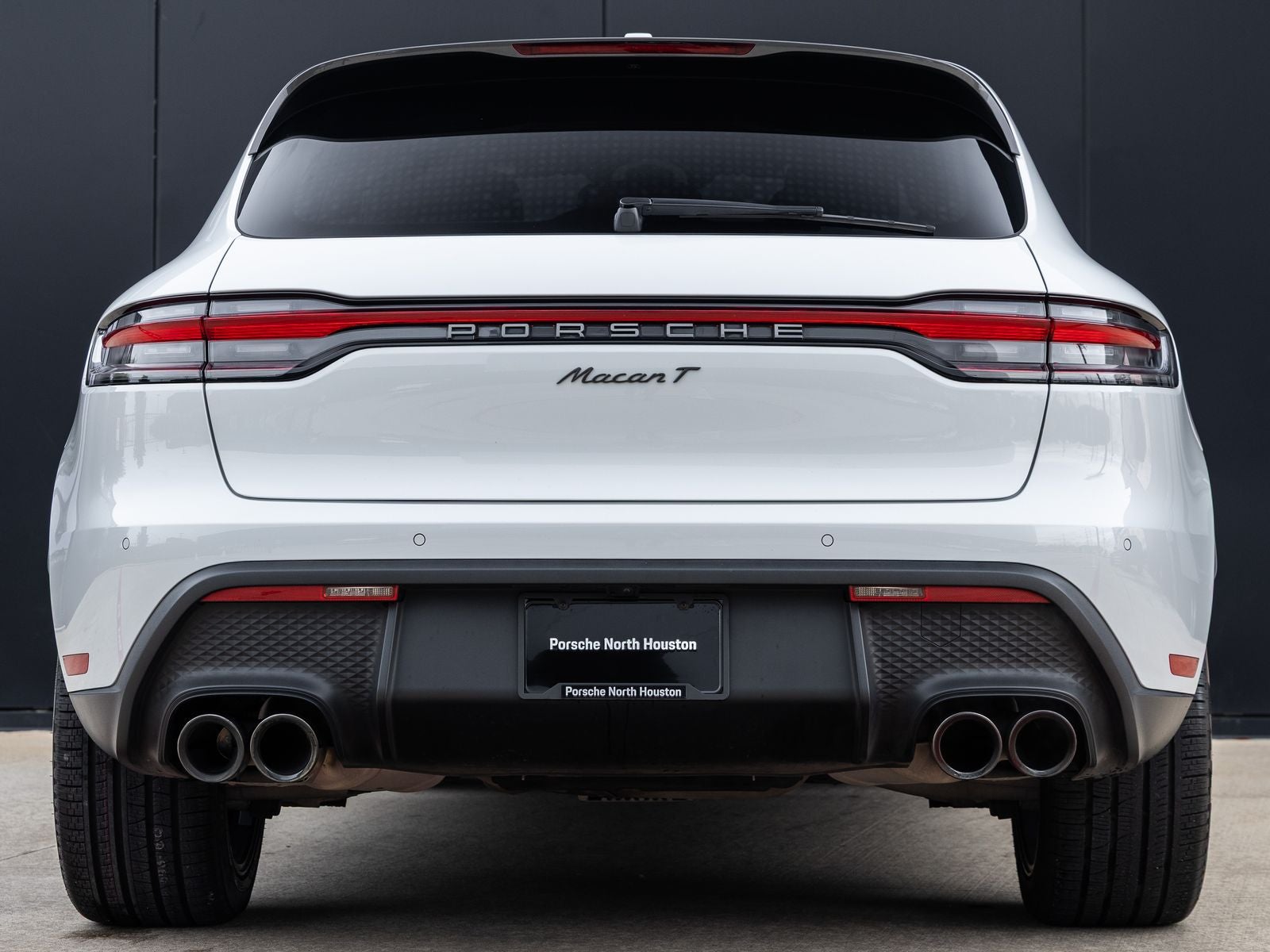2023 Porsche Macan T