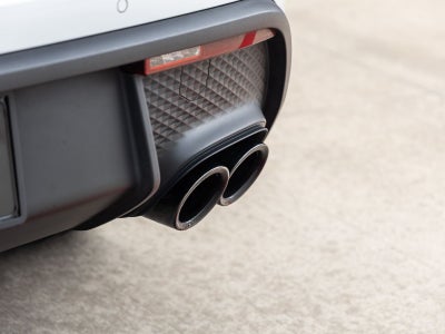 2023 Porsche Macan T