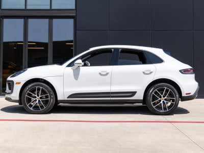 2026 Porsche Macan AWD