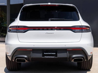 2026 Porsche Macan Macan