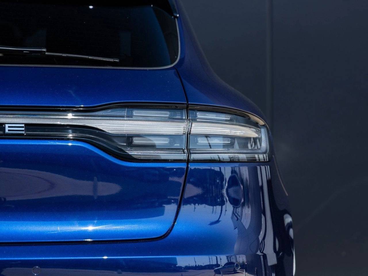 2026 Porsche Macan AWD