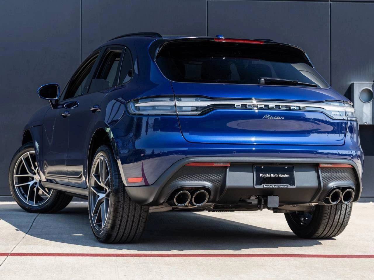 2026 Porsche Macan AWD