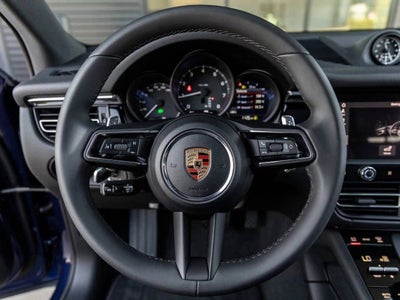 2026 Porsche Macan AWD