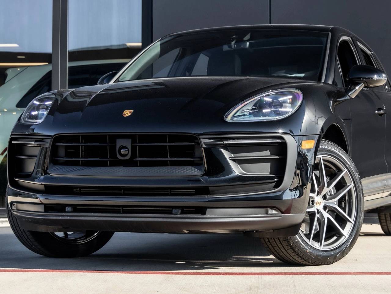 2026 Porsche Macan Macan