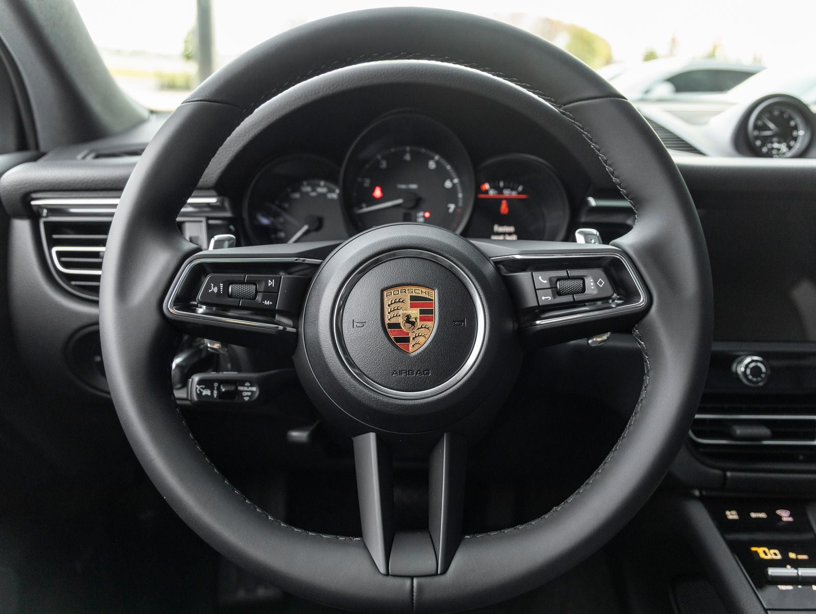 2026 Porsche Macan AWD