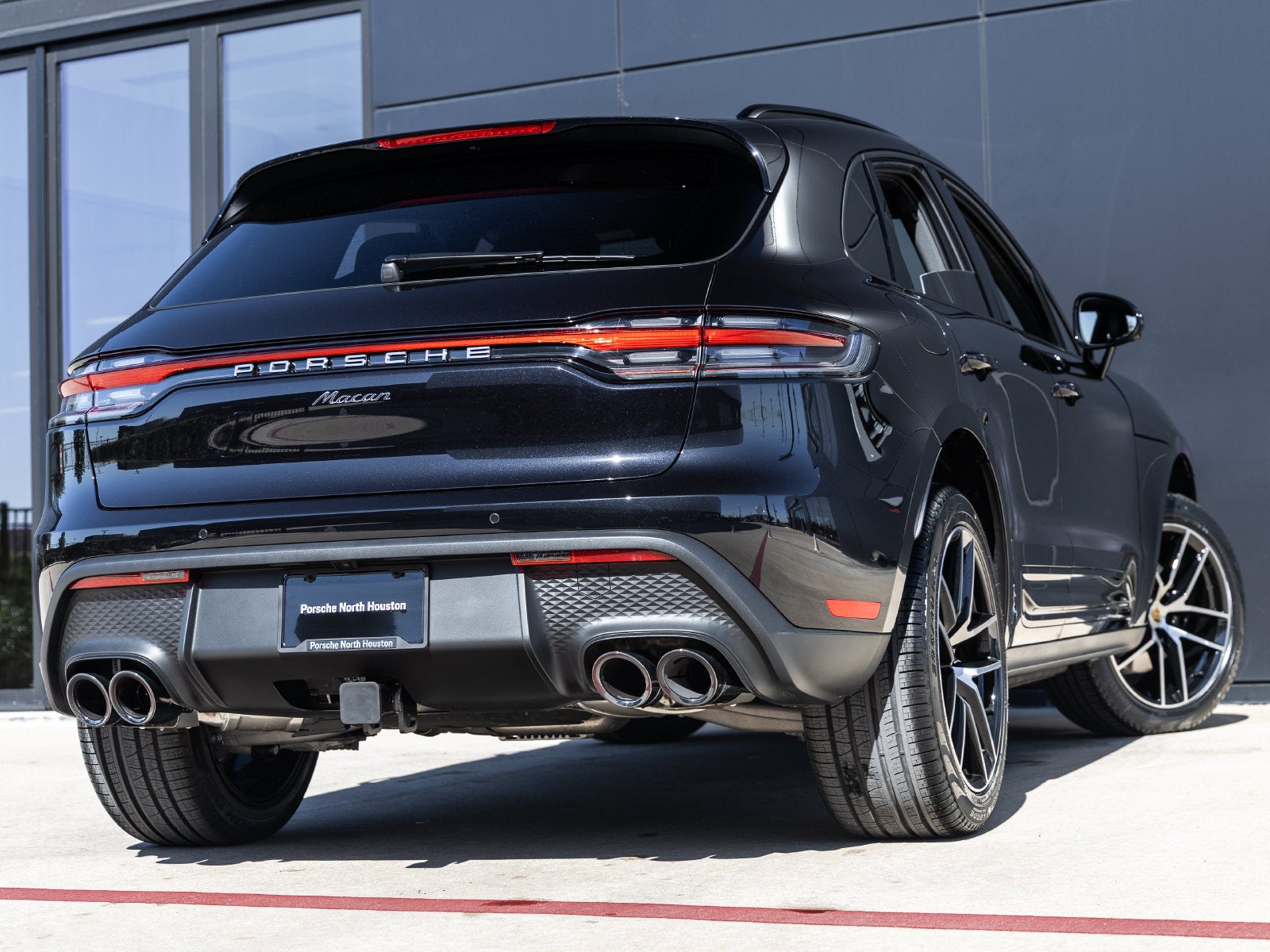 2026 Porsche Macan Macan