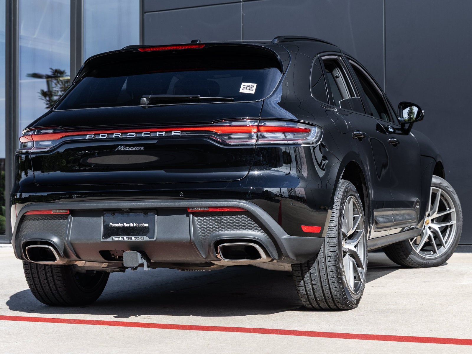 2026 Porsche Macan Macan